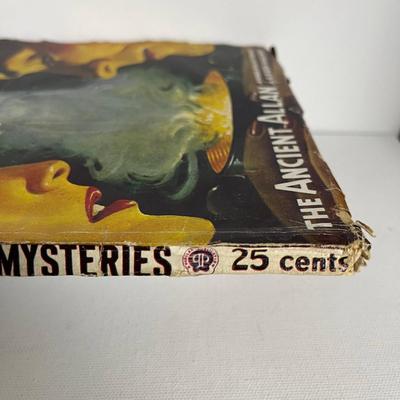Vintage Famous Fantastic Mysteries 1945