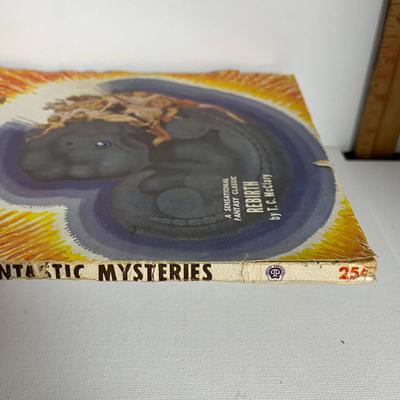 Vintage Famous Fantastic Mysteries 1951
