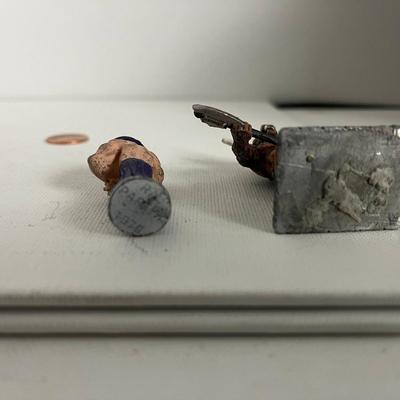 Miniature Figures (7)