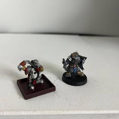 Miniature Figures (16)