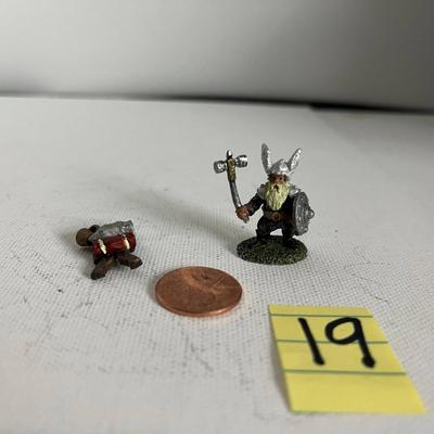 Miniature Figures (19)