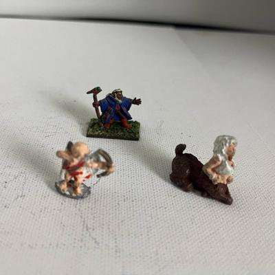 Miniature Figures (20)