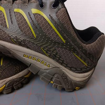 Merrell Vibram Hiking Shoes - Mens Size 9.5