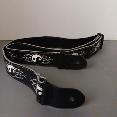 Ying-Yang Guitar Strap