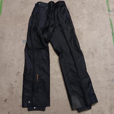 Descente Snow Pants - Size 34