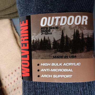 Wolverine Outdoor Socks, Leg Warmers, Trapper Hat (size 6), and Scarf