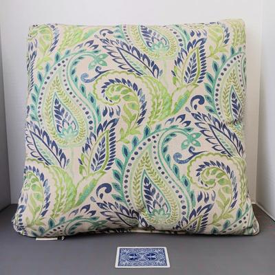 Indoor/Outdoor Throw Pillows