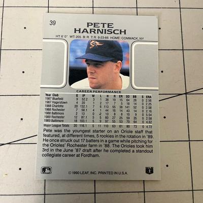 Baseball Card Bundle (B27)