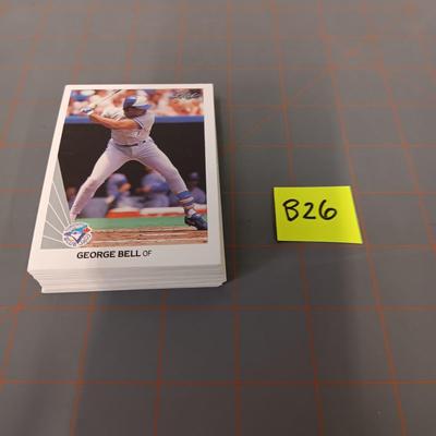 Baseball Card Bundle (B26)