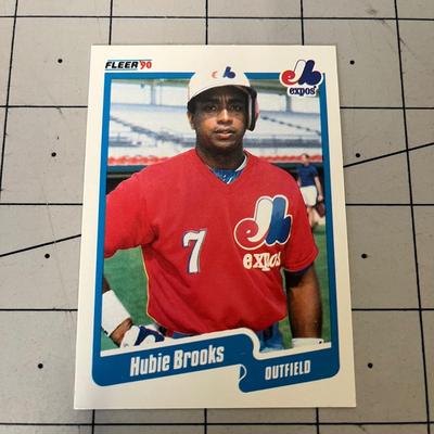 Baseball Card Bundle (B68)