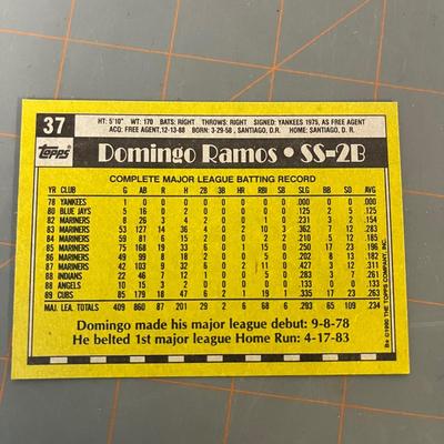 Baseball Card Bundle (B76)