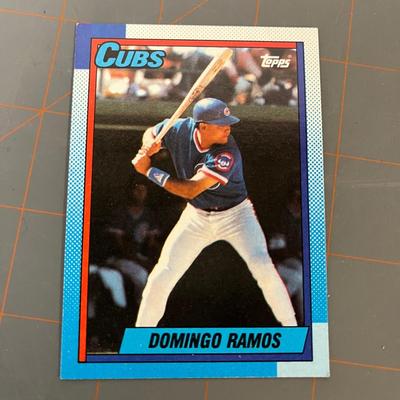 Baseball Card Bundle (B76)