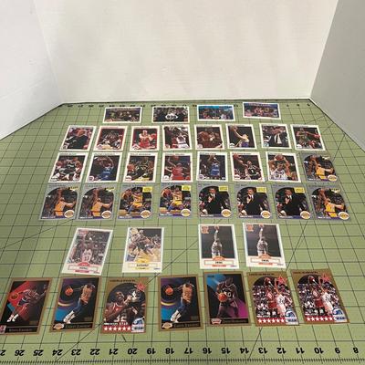 Basketball Card Bundle (X)