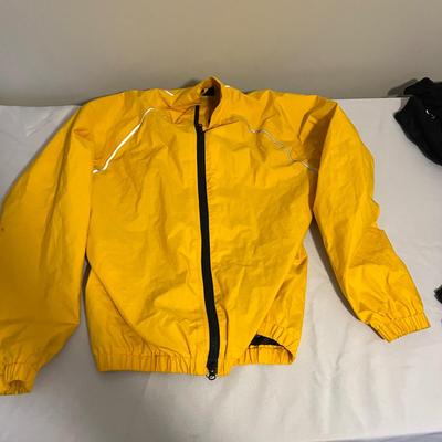 Bicycle Helmet, Shoes & Clothing Size M (UB-MG)