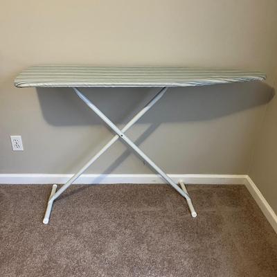 Hamilton Beach & Sears Irons & Ironing Board (UB-MG)