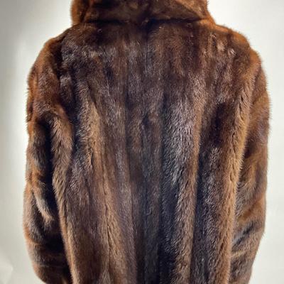 1943 Ladies Vintage Brown Mink Jacket