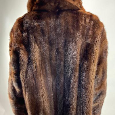 1943 Ladies Vintage Brown Mink Jacket