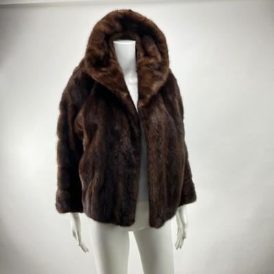 1943 Ladies Vintage Brown Mink Jacket