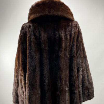 1944 Ladies Vintage Mahogany Mink Coat