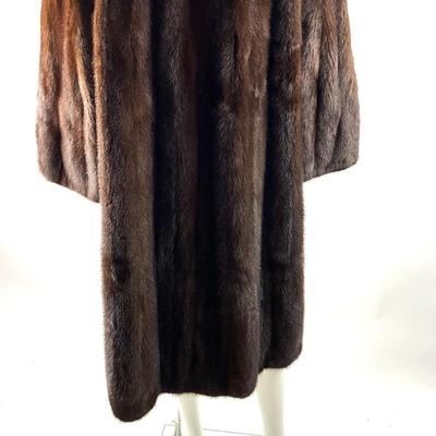 1944 Ladies Vintage Mahogany Mink Coat
