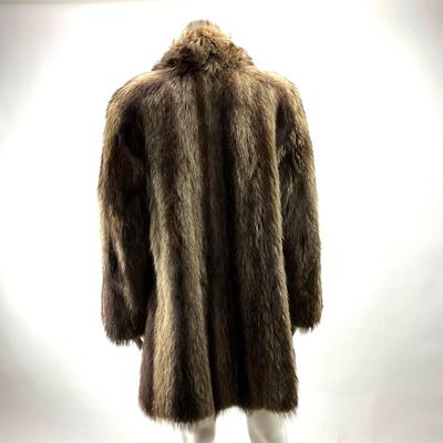 1946 Vintage Ladies Raccoon 3/4" Length Coat