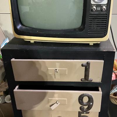 Vintage TV and 5 drawer cabinet