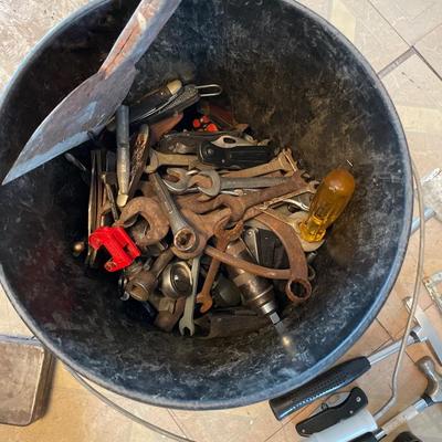 Bucket 3 of tools