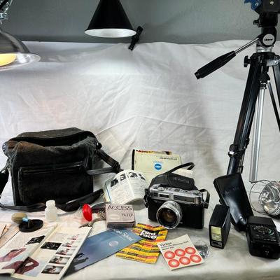 Vintage cameras, Tripod, light meters
