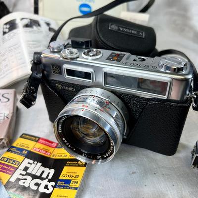 Vintage cameras, Tripod, light meters