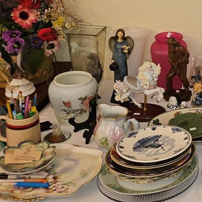 Table Lot 38