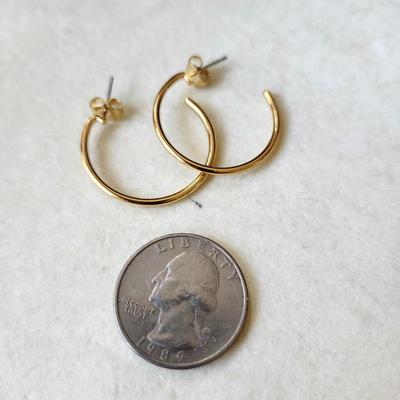 10K Yellow Gold hoop earrings