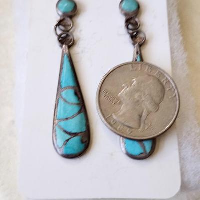 IInlaid tear drop turquoise earrings