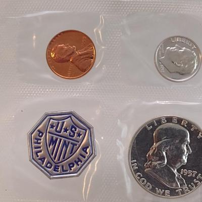 1957 P U.S. Mint Uncirculated 5-Coin Set (#117)