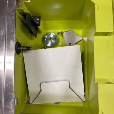 RYOBI Table for tile saw NEW