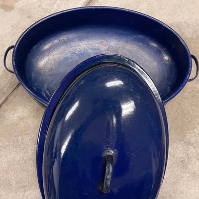 Blue Roaster Pan with Lid