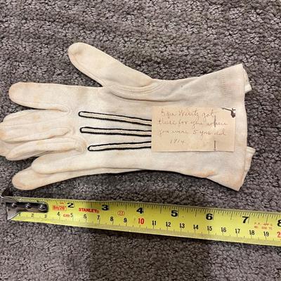 vintage gloves