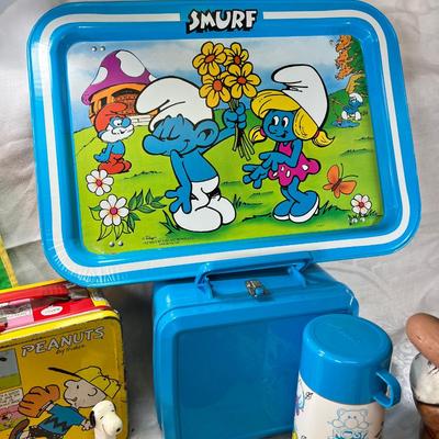 Lunch Boxes Smurf Tray Peanuts