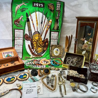 Watches, jewelry, boxes, loose beads