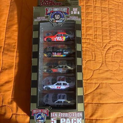 NASCAR Fan Appreciation Set