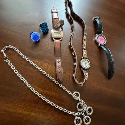costume jewelry lot