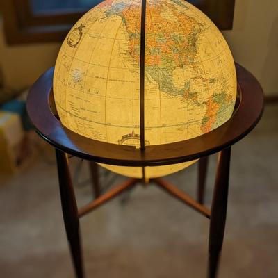 Vintage Finley 20â€³ Floor Replogle Globe