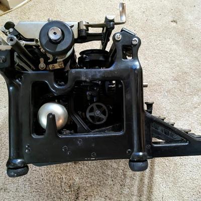 Antique Underwood No.5 Standard Typewriter 1923