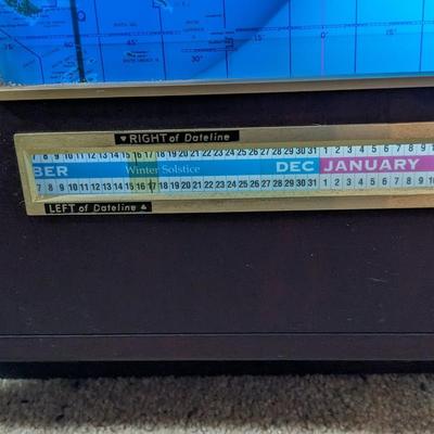 GEOCHRON by KILBURG LIGHTED ROTATING MAP CLOCK CALENDAR of WORLD