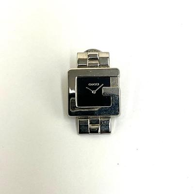 1058 GUCCI Tie Tack