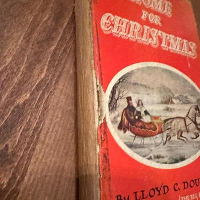 Vintage Christmas Book Lot Charles Dickens & More!