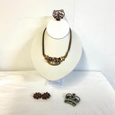 1064 Lot of Vintage Coro Purple, Rhinestone, Pearl Costume Necklace, Earrings, Brooch