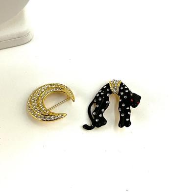 1069 Vintage Black Panther Rhinestone Brooch with Half Moon Joan Rivers Rhinestone Brooch