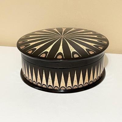 16â€ Round Lacquer Decorative Box