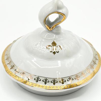Fleur De Lis Italian Design Fine Porcelain Tea Pot