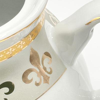 Fleur De Lis Italian Design Fine Porcelain Tea Pot
